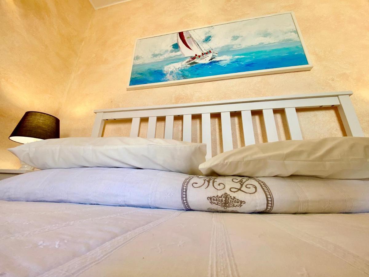 Caterina'S Charme Apartment タオルミーナ エクステリア 写真
