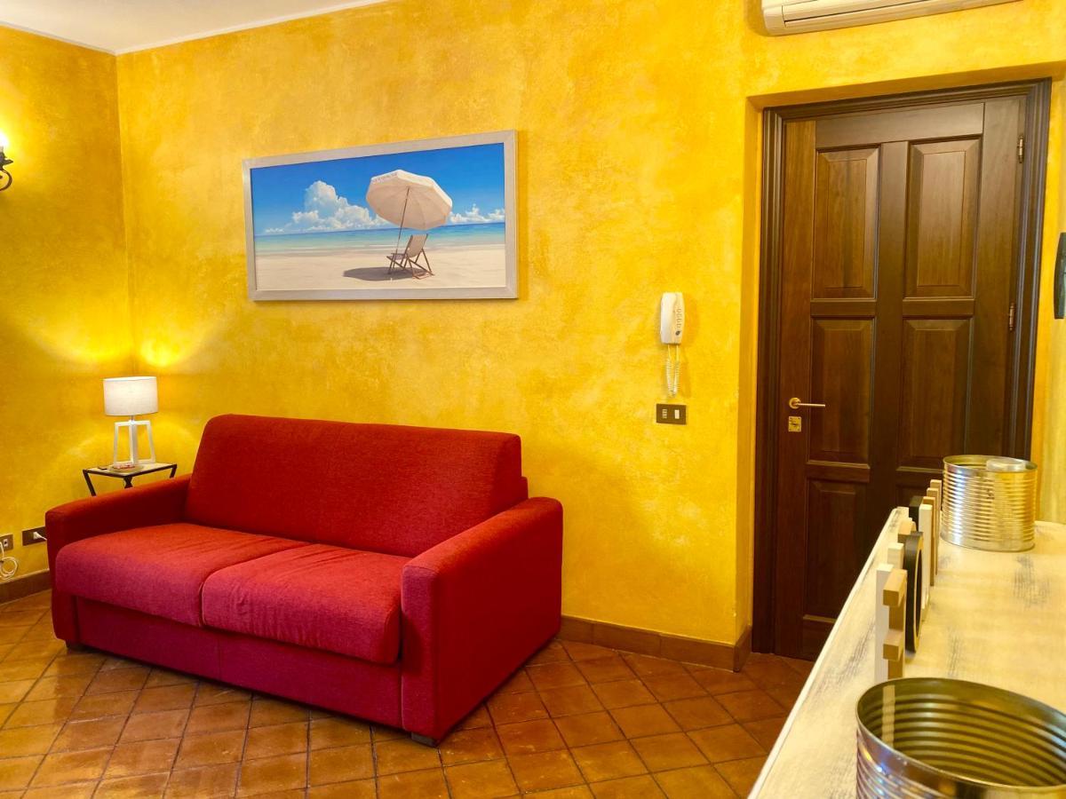 Caterina'S Charme Apartment タオルミーナ エクステリア 写真